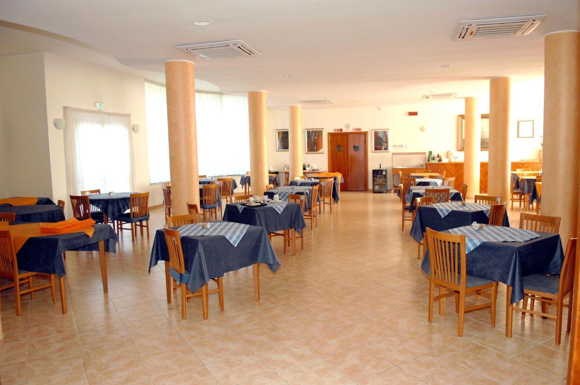 Villaggio Aurora Aldeamento Turístico 4*